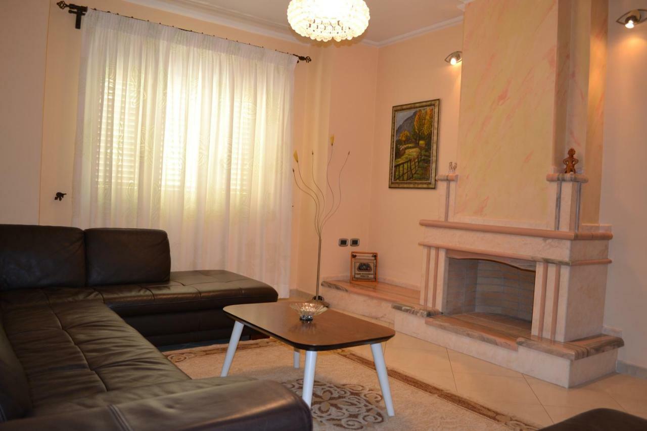Penthouse 4 Bedrooms Apartment Влёра Экстерьер фото
